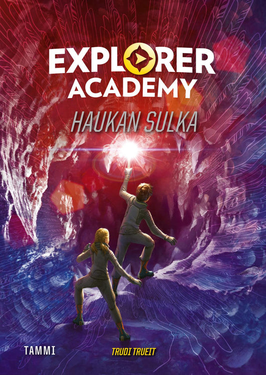 Etukansi. Trudi Trueit. National Geographic. Explorer Academy 2. Haukan sulka.