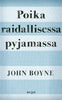 Poika raidallisessa pyjamassa