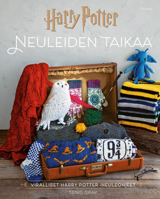Etukansi. Tanis Gray. Harry Potter - Neuleiden taikaa.