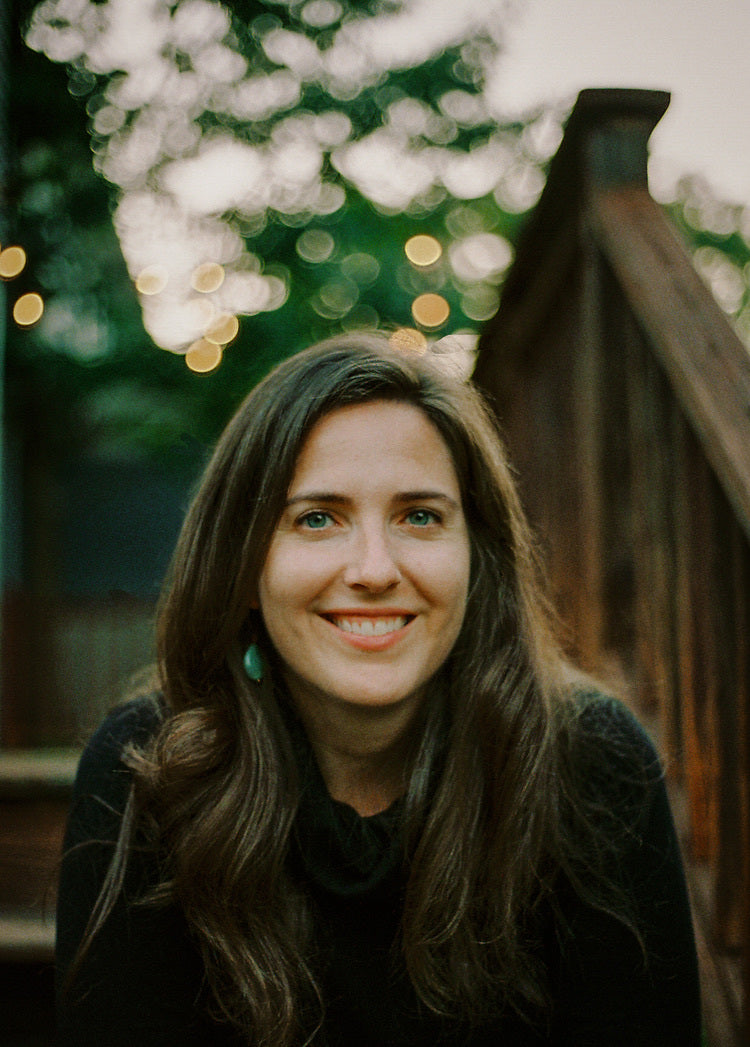 Alison Espach © Rachel Turner