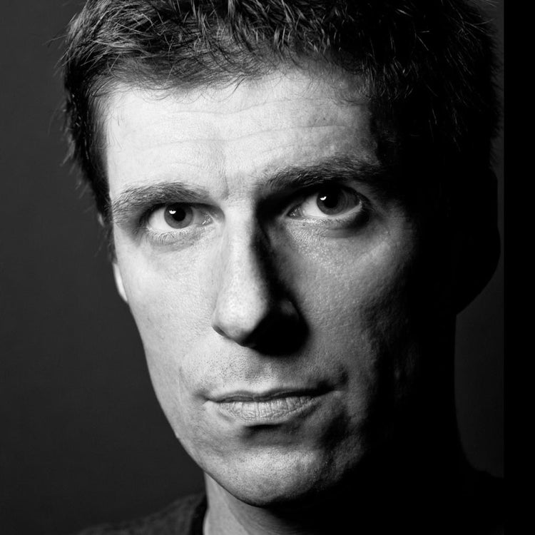 Chuck Hogan © Douglas Levy