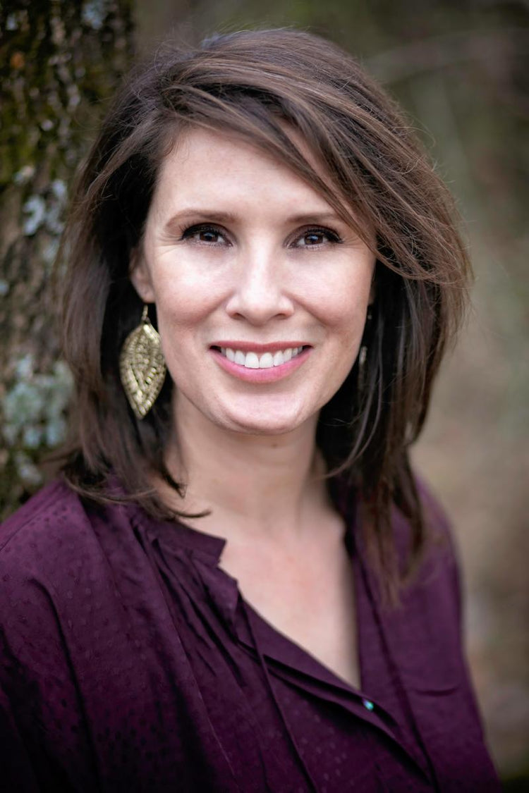 Ariel Lawhon © Kristee Mays Photography