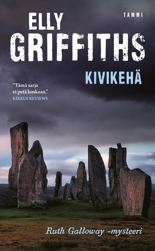 Etukansi. Elly Griffiths. Kivikehä.