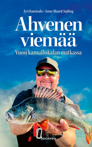 Luonto-, kasvi- ja eläinkirjat