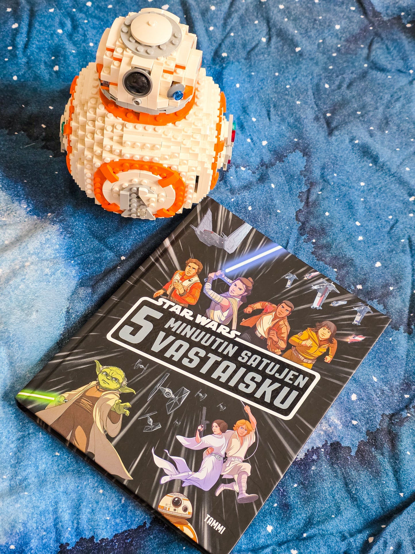 Disney Star Wars 5 minuutin satujen vastaisku -kirja