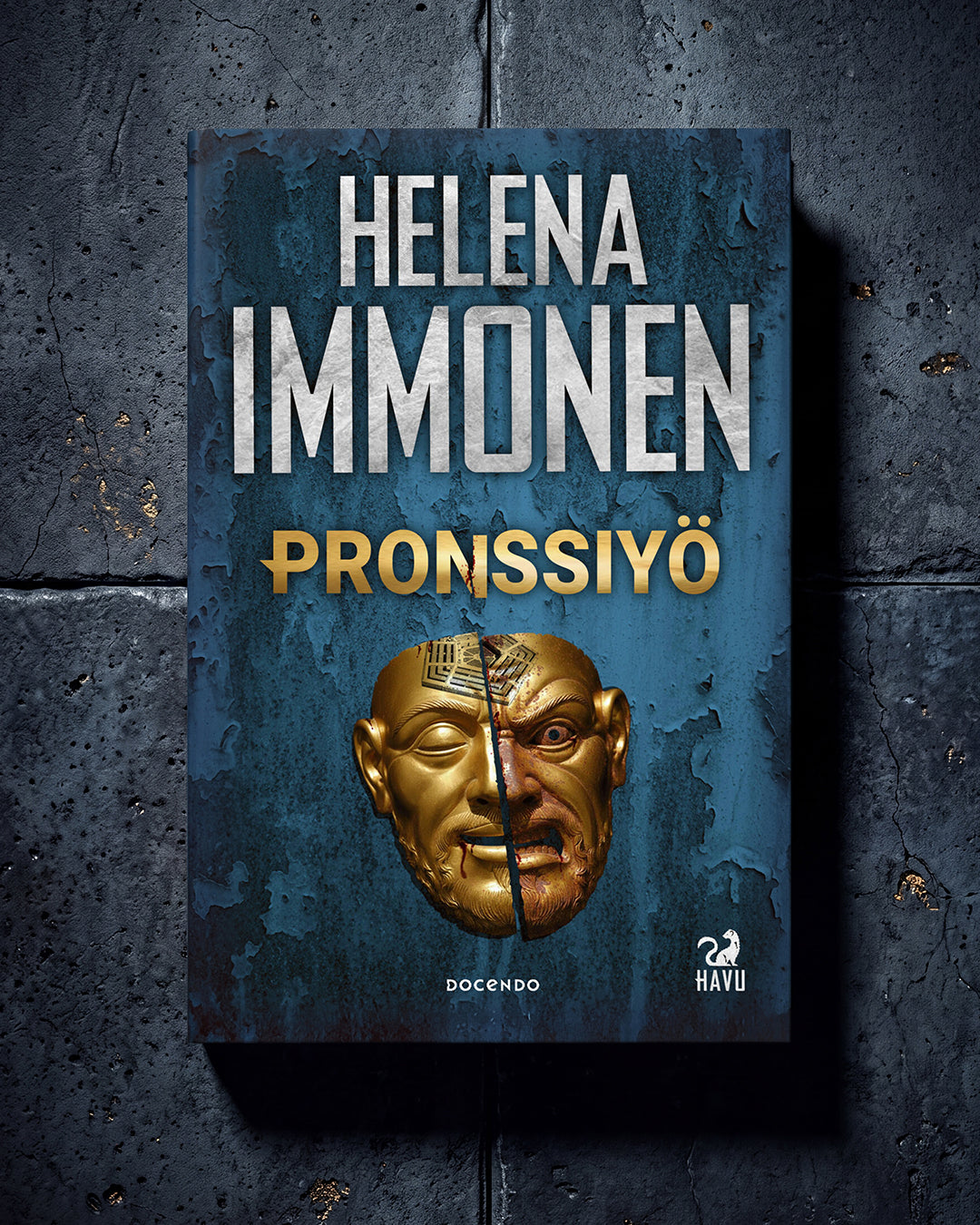 Pronssiyö -Helena Immonen