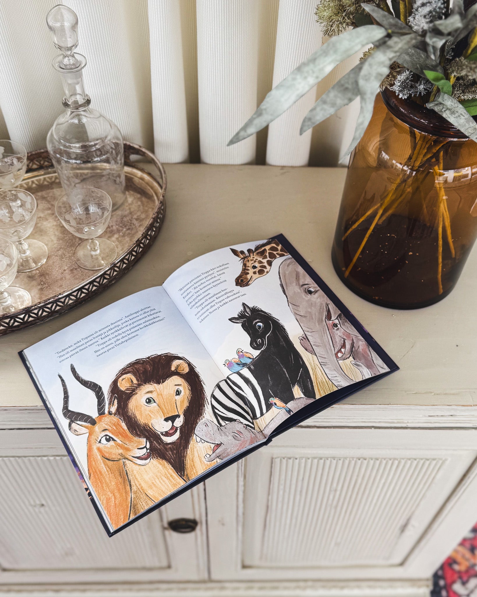 Seepra joka kadotti raitansa -kirjan aukeama