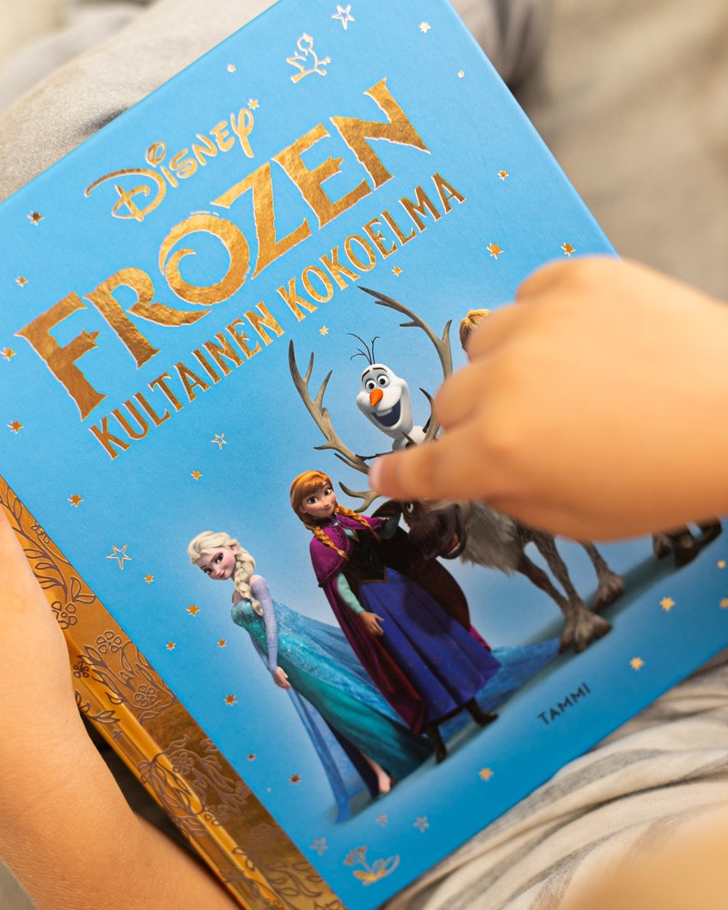Disney Frozen Kultainen kokoelma lastenkirja